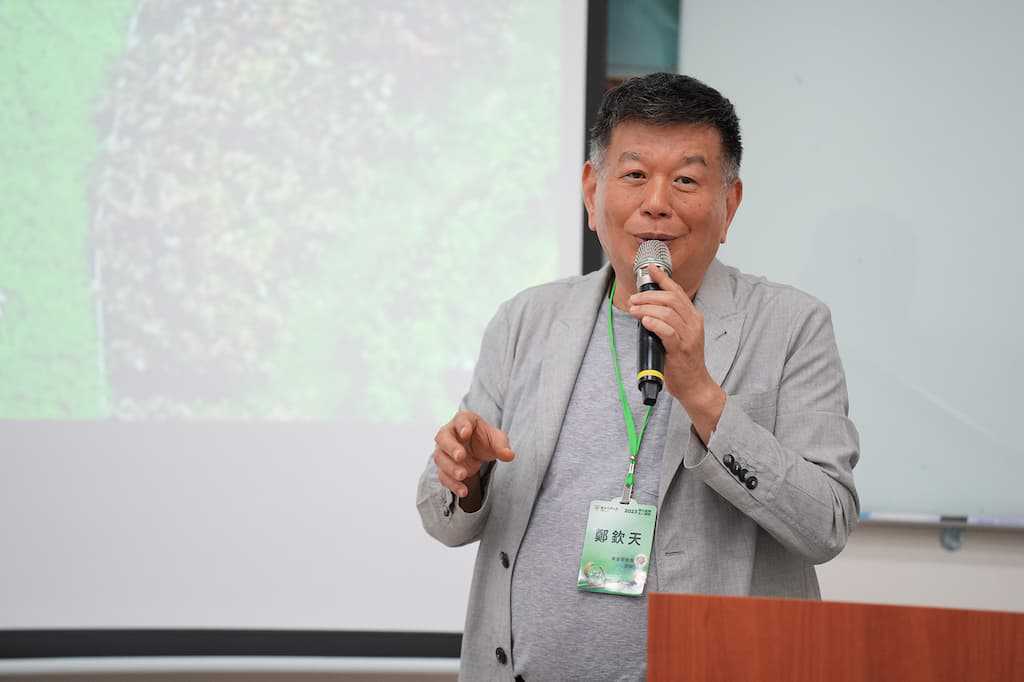 由中興大學創產學院、研發處、EMBA校友會主辦，全國農業金庫等單位協辦的「我的第一桶金」創業名人講堂，10月6日正式登場，首場講座邀請到興富發建設公司鄭欽天總裁，以「打造自己的主場夢想的舞台」為題，分享創業歷程。圖／中興大學提供